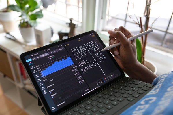 Financial investment and planning screen