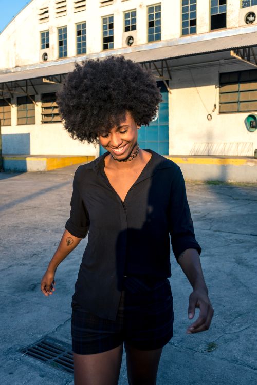Woman with afro hair