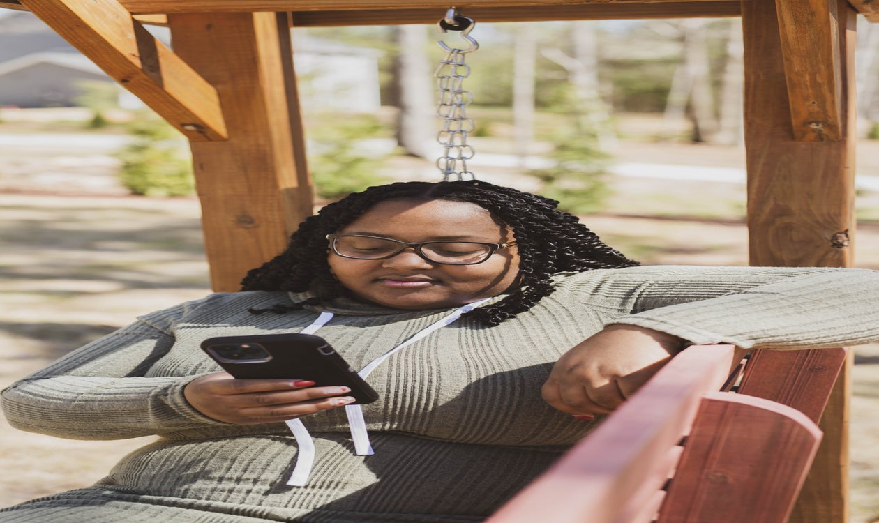 Outdoor Relaxation with Smartphone