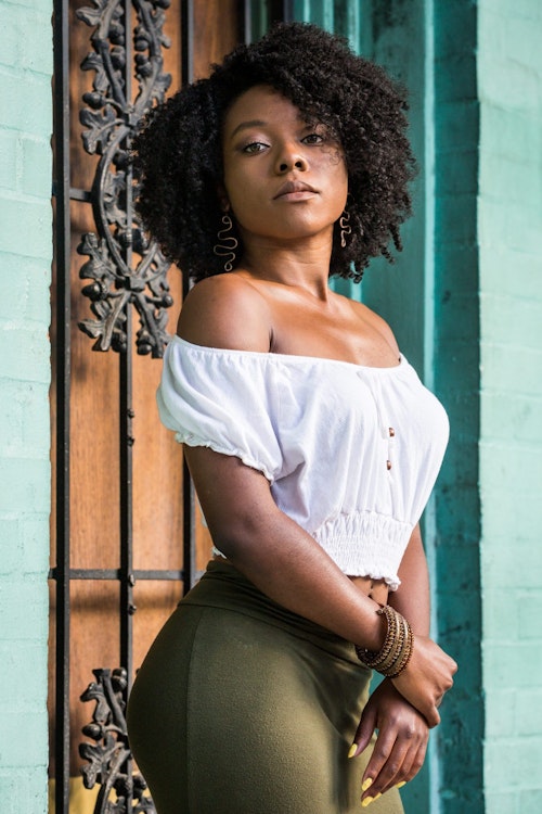Embracing Nappy Curly Hair Women: Styles, Care, and Confidence