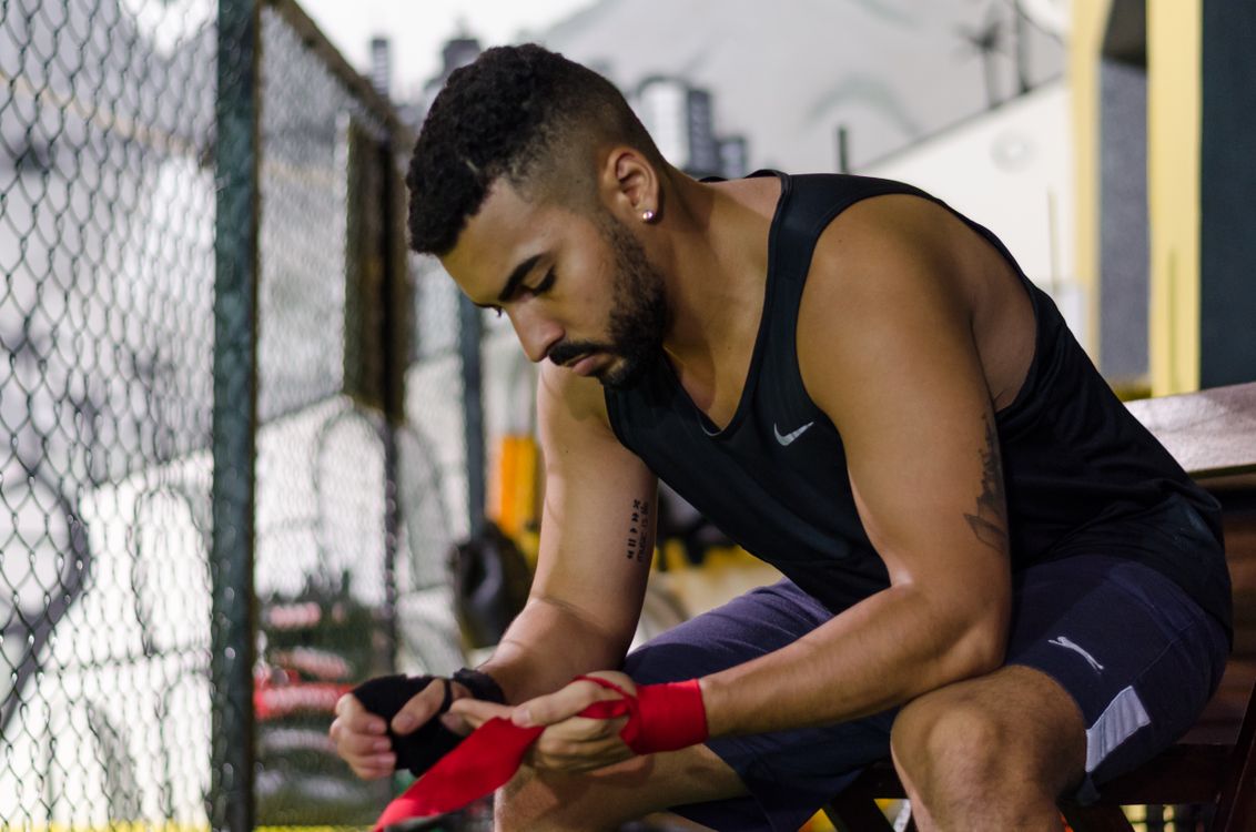 Man with boxing gloves