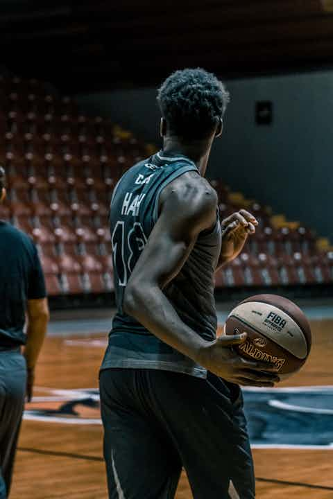 Man playing basketball