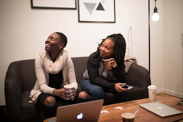 Women drinking coffee